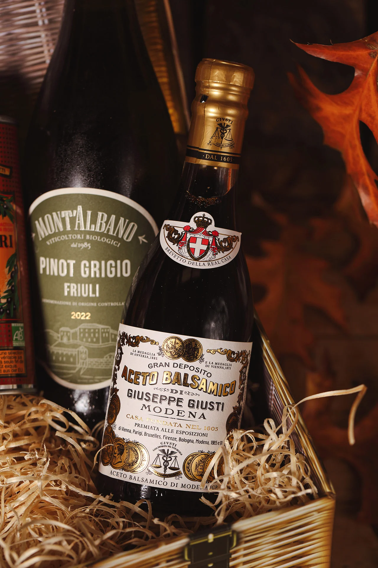 Italian indulgence Gourmet Hamper - Image 7