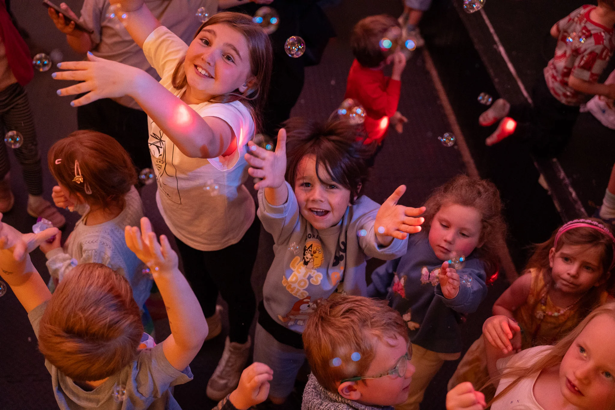 Cotswold Children's Parties Presents… Phil’s Non-stop Summer Spectacular! - Image 4